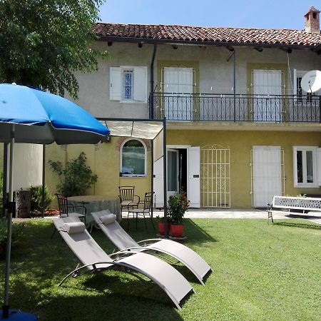 Casa Badinot Vendégház Diano dʼAlba Kültér fotó